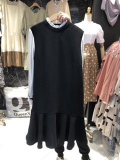 全球服装零售与日用百货销售实拍图库解析